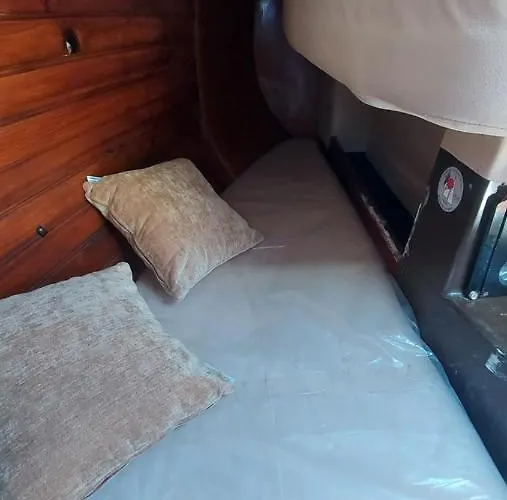 Bådhotel Boat Barcelona Yacht Les Botigues de Sitges